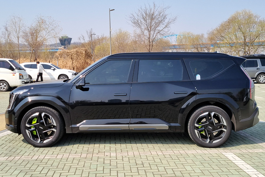 함께 하는 즐거움을 품은 전기 SUV - 기아 EV9 GT[별별시승]