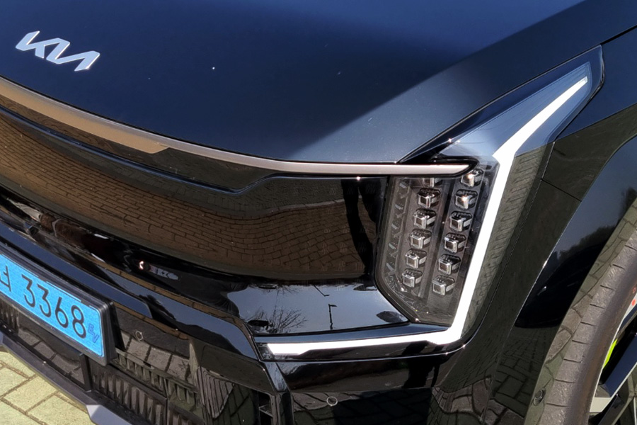 함께 하는 즐거움을 품은 전기 SUV - 기아 EV9 GT[별별시승]