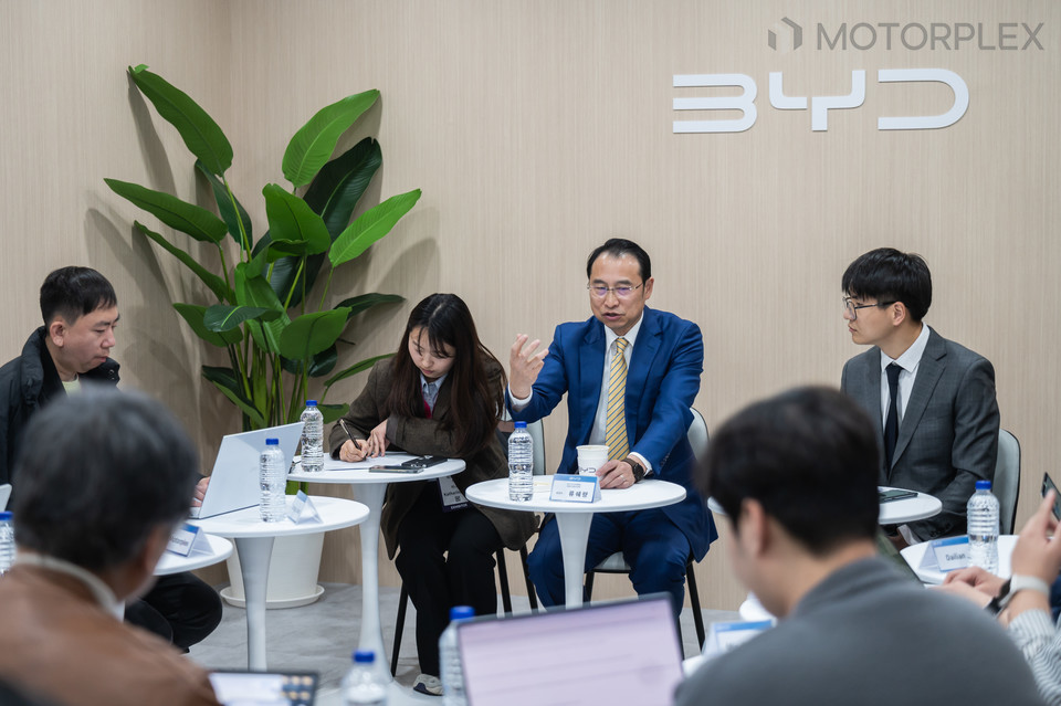류쉐량 총경리 BYD