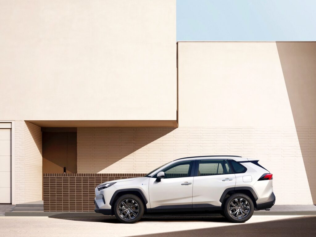 SUV