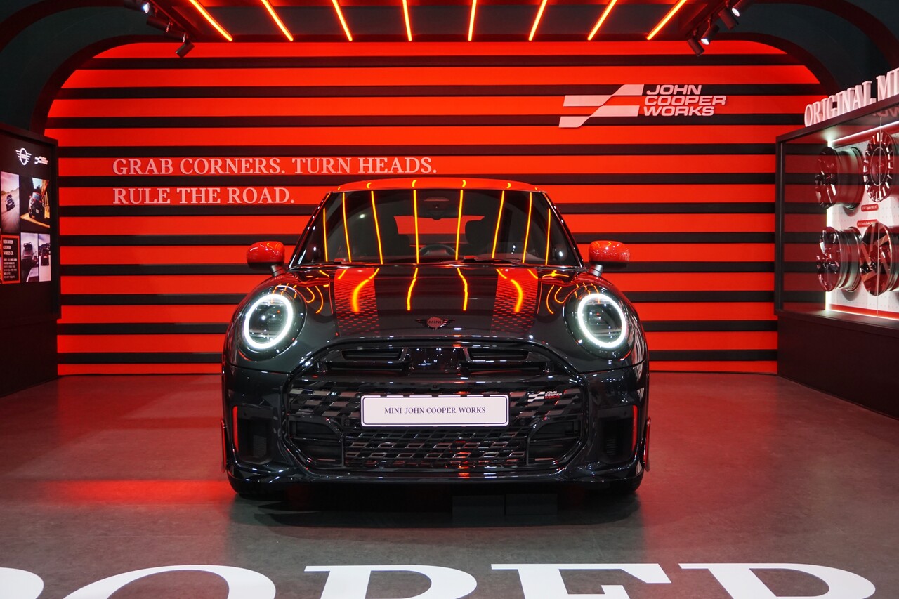 더 뉴 MINI JCW. / 허인학 기자