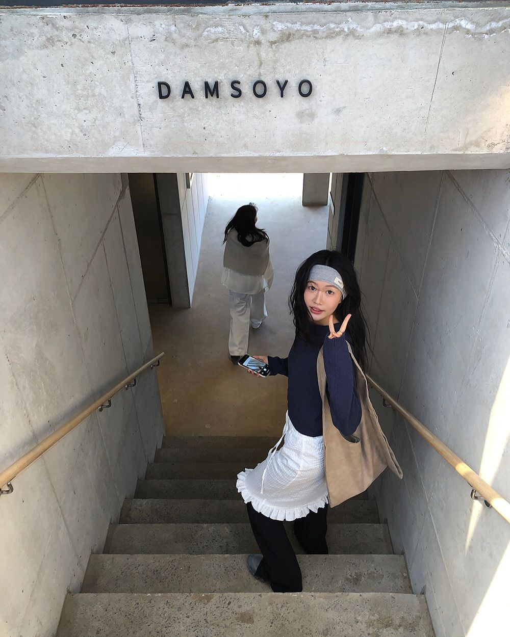 @una_daily