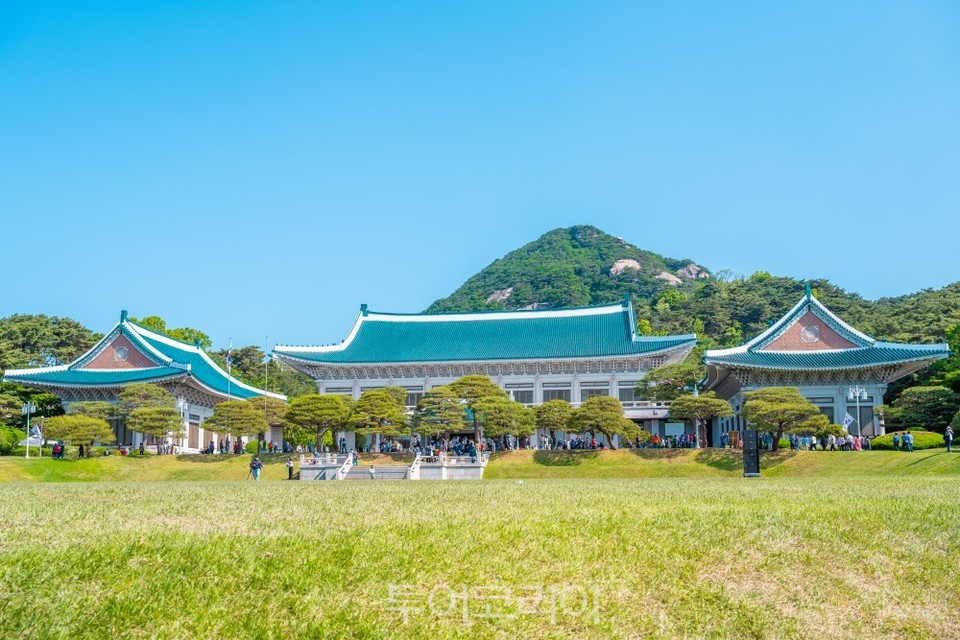 청와대의 본관