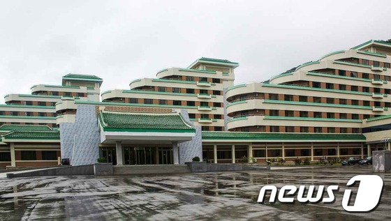 Mount Chongbang Hotel in North Korea / Rodong Sinmun