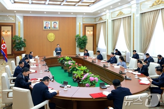 The 35th Plenary Meeting of the 14th Presidium of the Supreme People\'s Assembly of the Democratic People\'s Republic of Korea was held at the Mansudae Assembly Hall / Rodong Sinmun