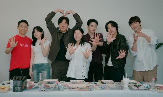 진영 이재인, 안재홍, 라미란, 김희원, 오정세