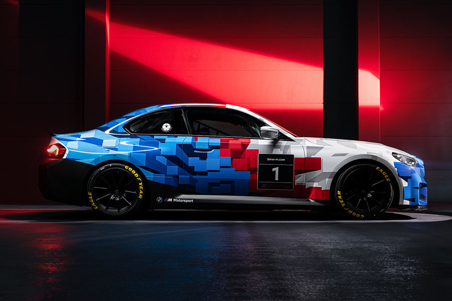BMW M 모터스포츠, 엔트리 레이스를 위한 M2 레이싱 공개