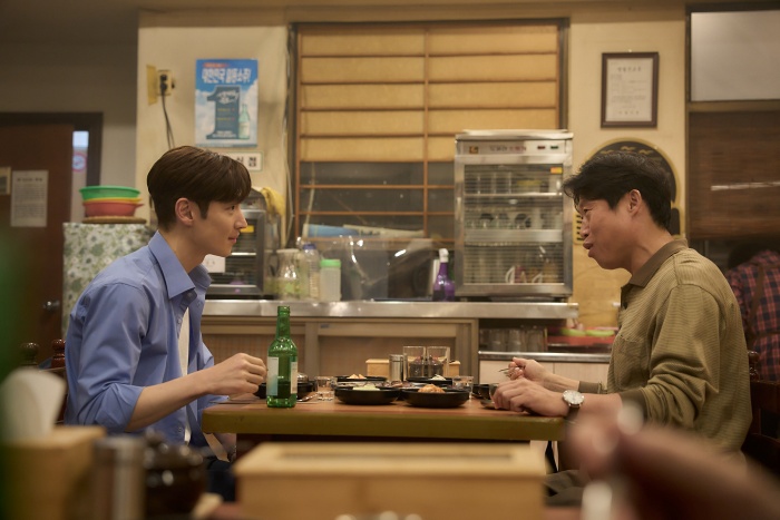영화 '소주전쟁'의 한 장면. 사진제공=쇼박스