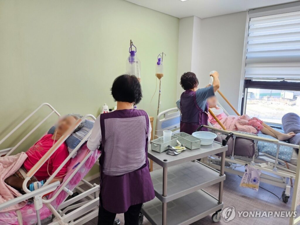 어르신들에게 꼭 필요한데 요양보호사