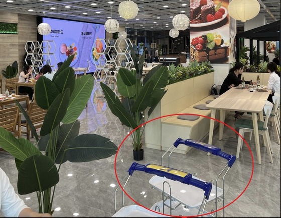 A Chinese person posted photos on their X (formerly Twitter) account claiming to have photographed items in North Korea that could be sold in an IKEA store / Screenshot from X