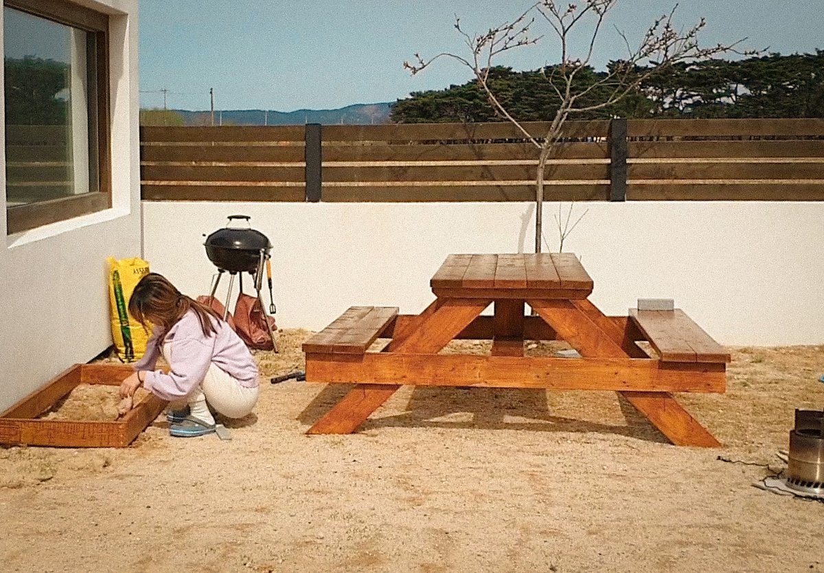 더 많은 정보 알아보기 (▲ 이미지 클릭)