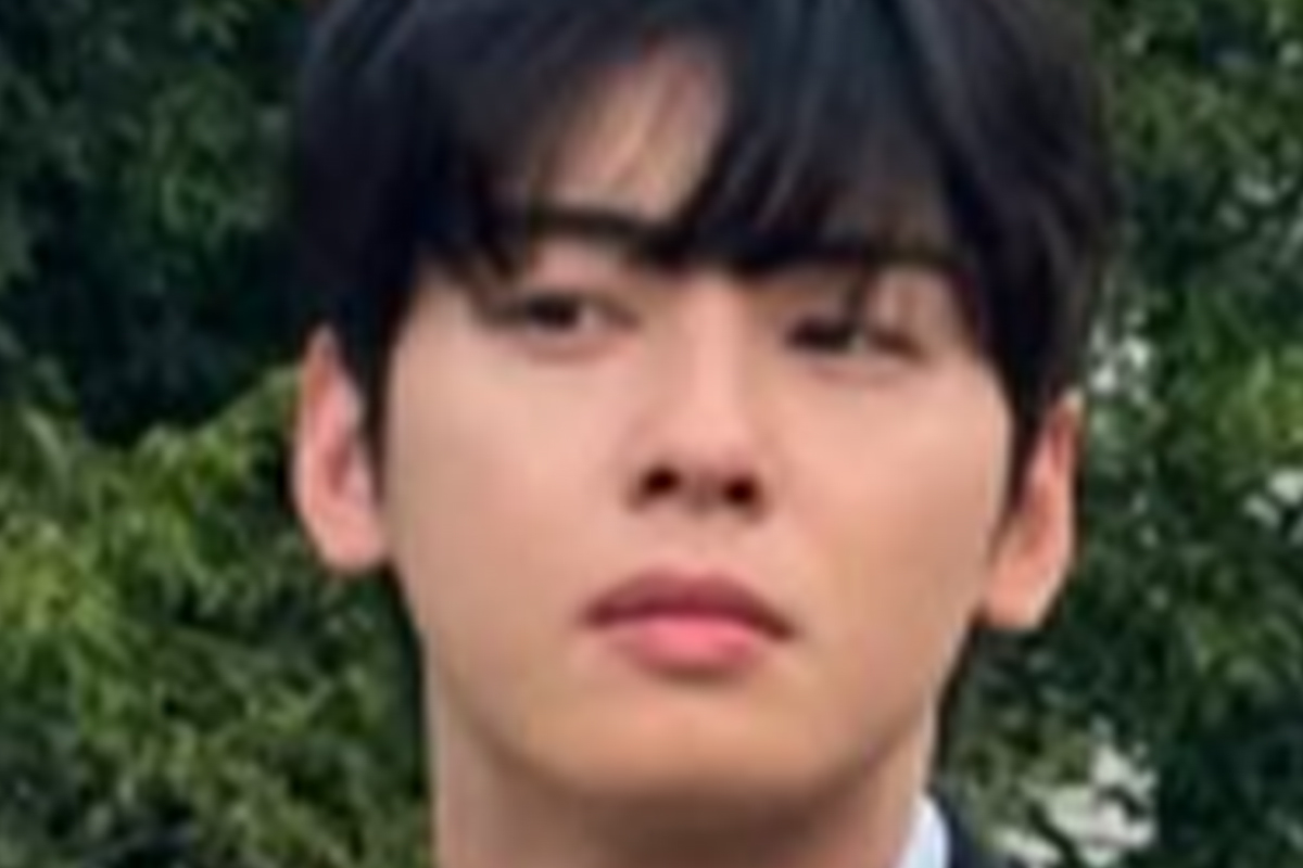 출처: 차은우 SNS