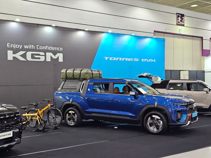 지난 3일부터 오는 5일까지 3일간 서울 코엑스에서 열리는 ‘EV 트렌드 코리아 2025’에 참가한 KG모빌리티 전시 부스 ⓒKG모빌리티