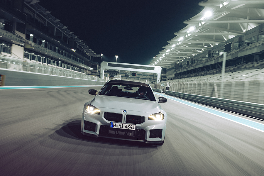 [리뷰] 더 완벽한 트랙의 아이콘을 위한 BMW의 노력 - BMW M2 CS