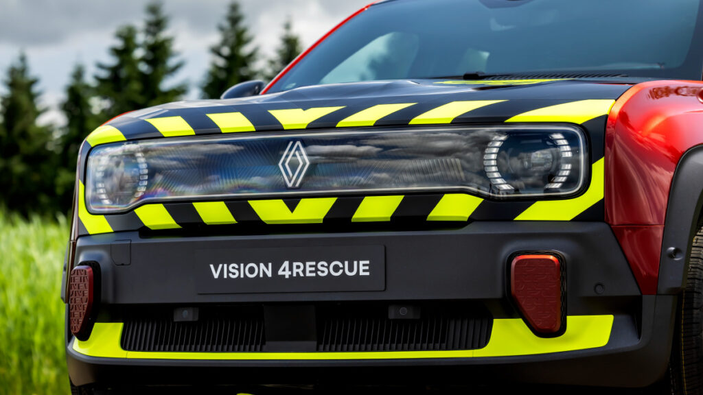 Renault Vision 4Rescue unveiled (4)