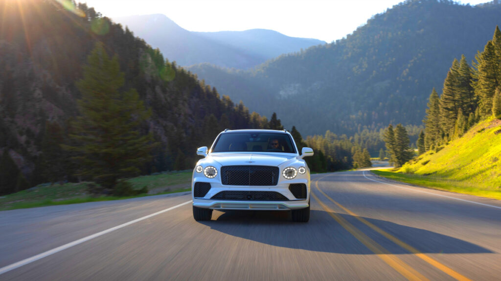 Bentley Bentayga Speed Unveiled (3)