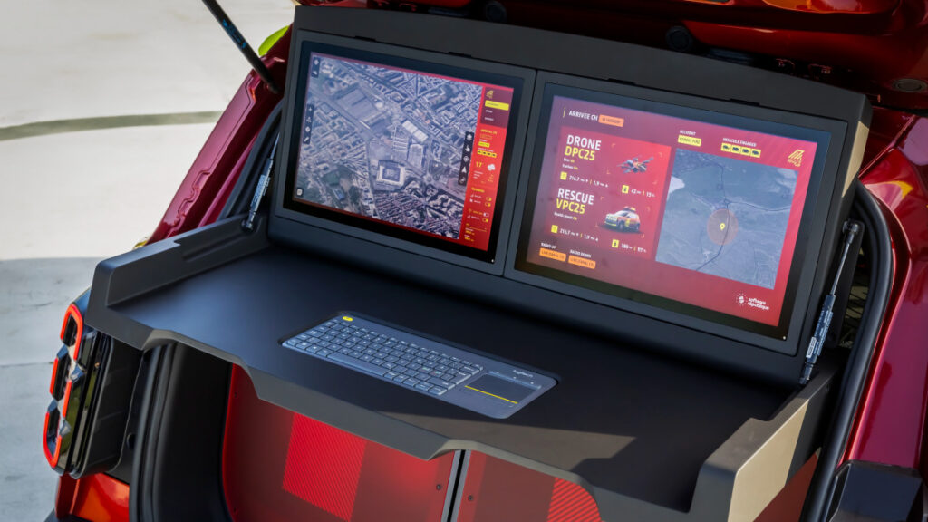 Renault Vision 4Rescue unveiled (3)