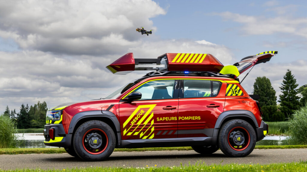 Renault Vision 4Rescue unveiled (5)