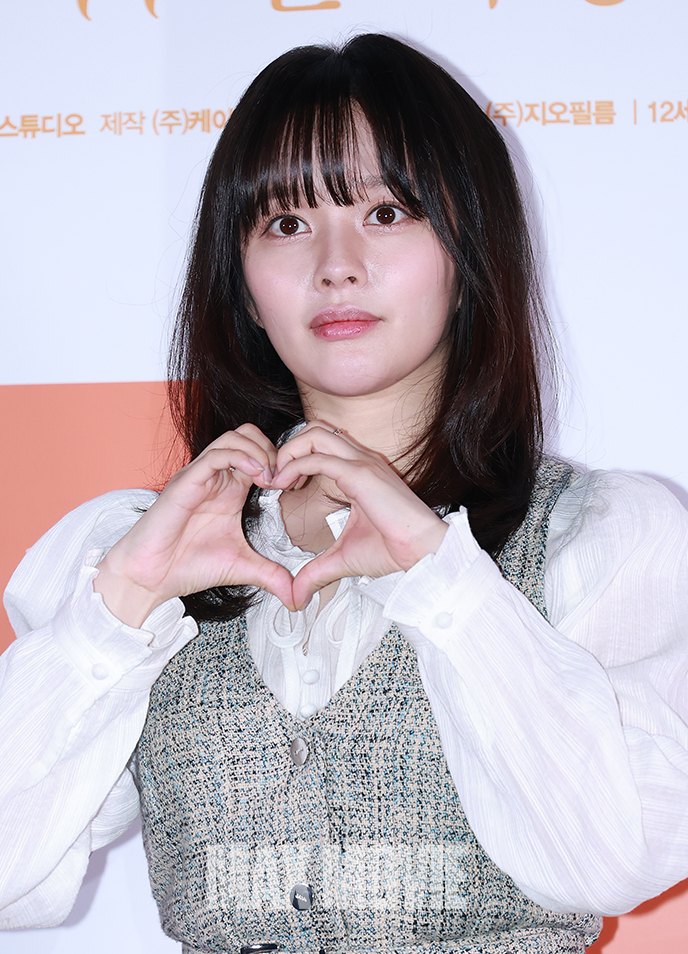 극과 극 오가는 연기도 완벽. 정유진 기자