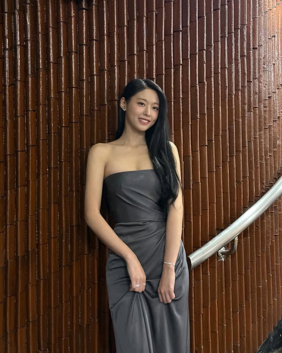 설현 