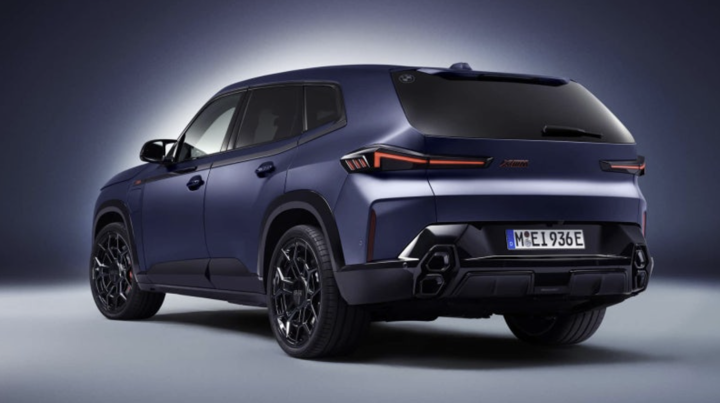2026년형 BMW XM은 'XM라벨' 하나 730마력대의 괴물 성능