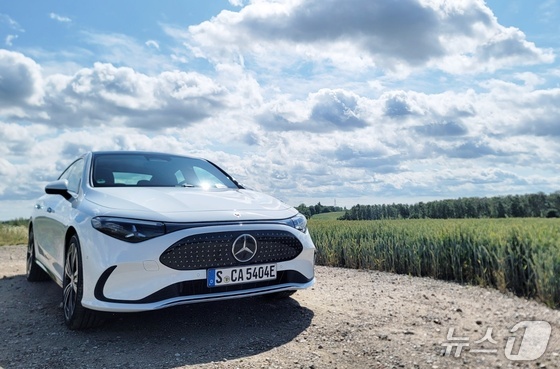 Mercedes-Benz The New CLA