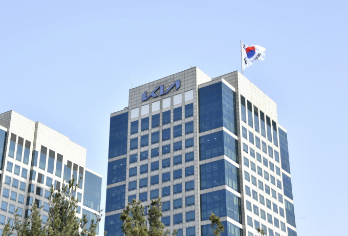 기아가 올 상반기 역대 최다 판매 성적을 거뒀다. 사진은 서울 양재동 기아 사옥. /사진=기아