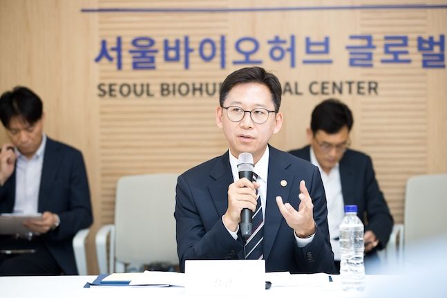 배경훈 과학기술정보통신부 장관이 지난 21일 오후 서울 동대문구 서울바이오허브에서 열린 