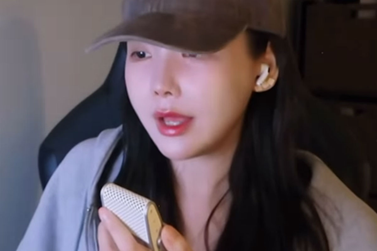 출처 : 레이나 인스타그램