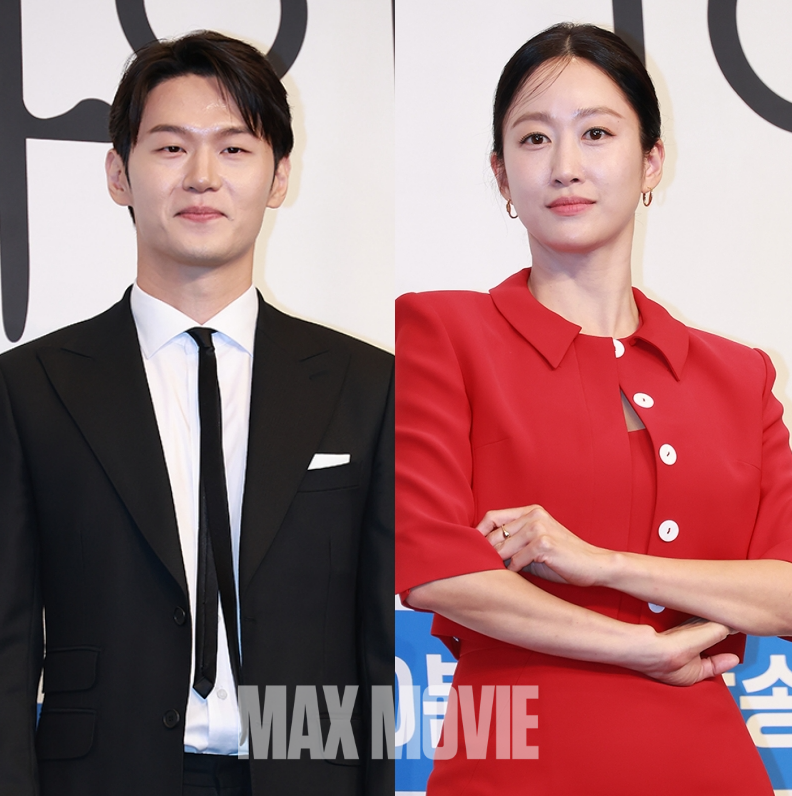카메라 향해 포즈취하는 이학주(왼쪽)와 전혜빈. 정유진 기자