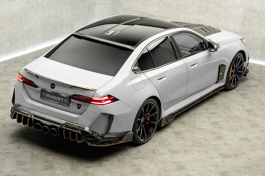 만소리, 카본 파이버로 무장한 ‘BMW M5′ 튜닝 패키지 공개