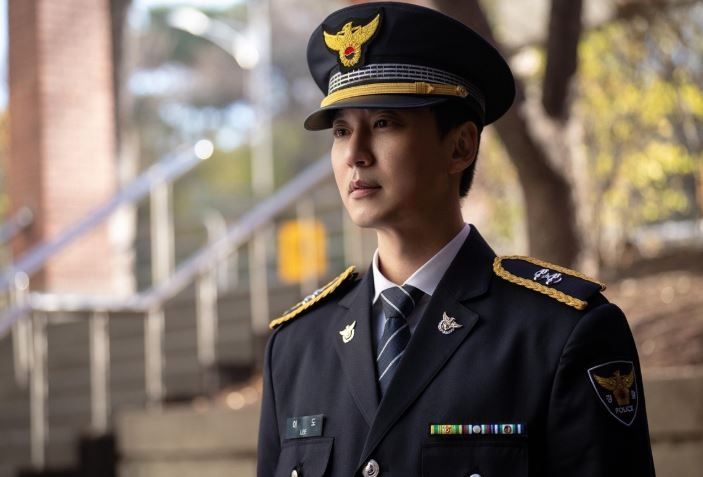 Kim Nam-gil in]