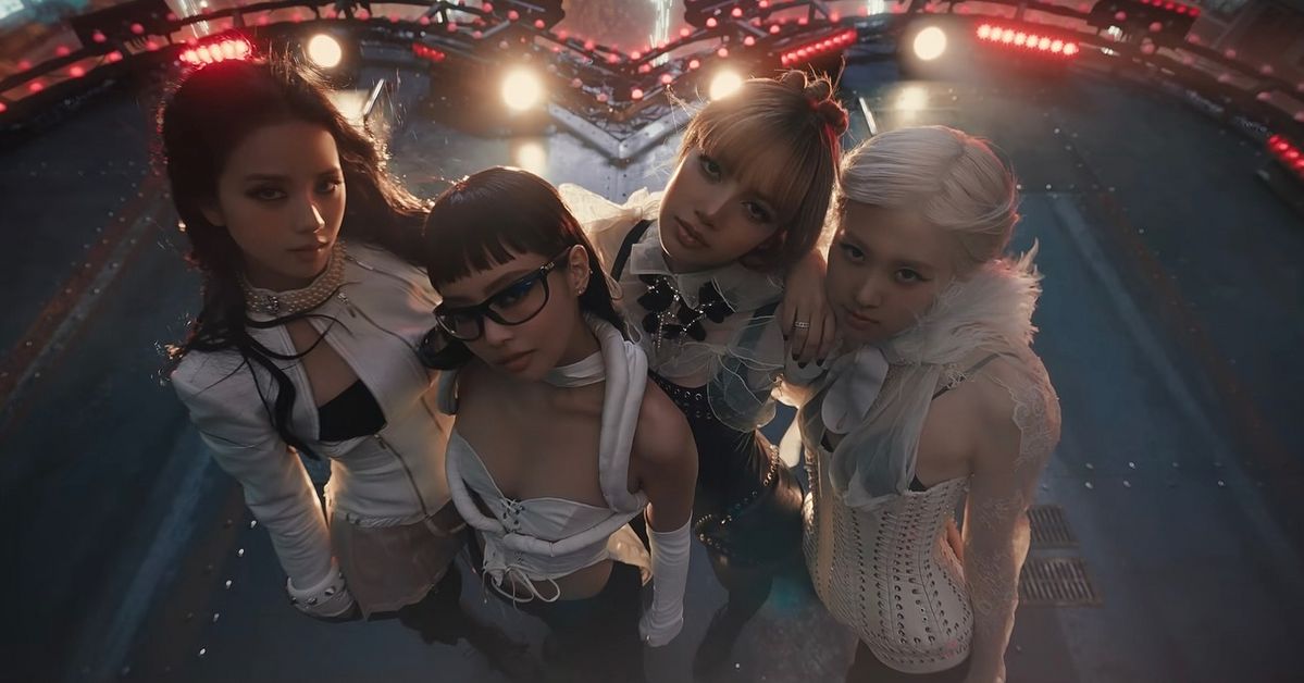 블랙핑크 '뛰어' MV 스틸컷