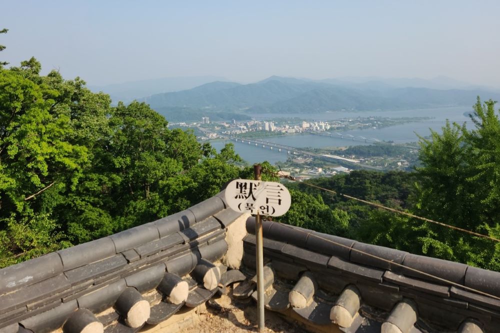 [수종사에서 바라본 풍경] 뚜벅이 혼자 여행 하기 좋은 곳 / 직접촬영