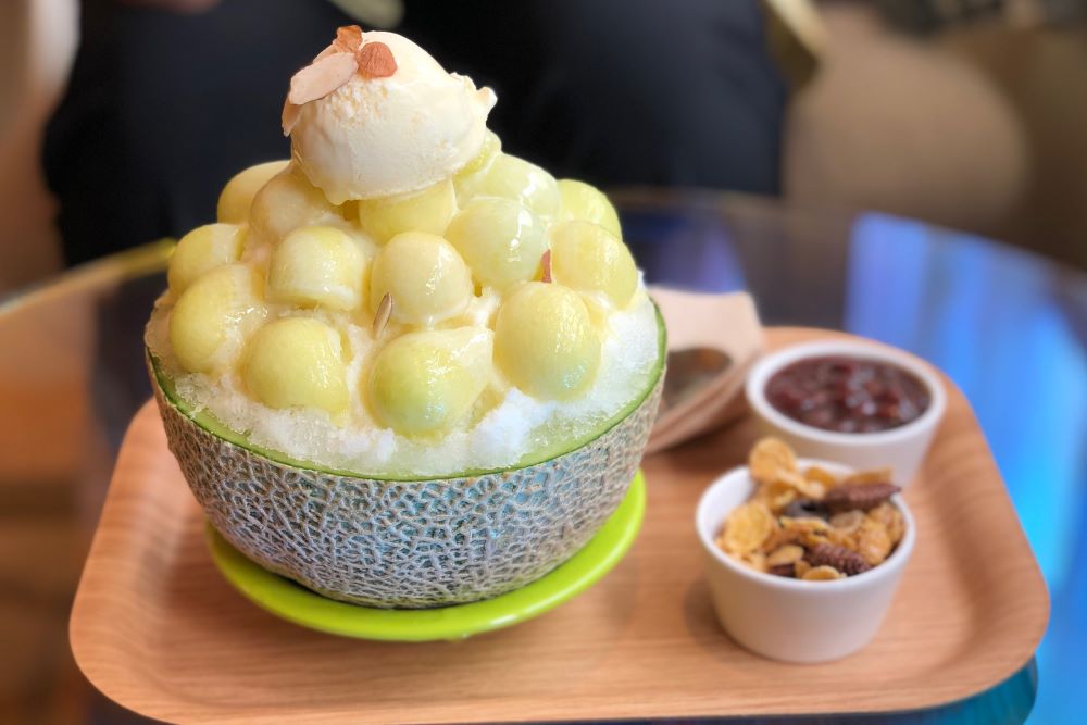 메론빙수 / Designed by Freepik