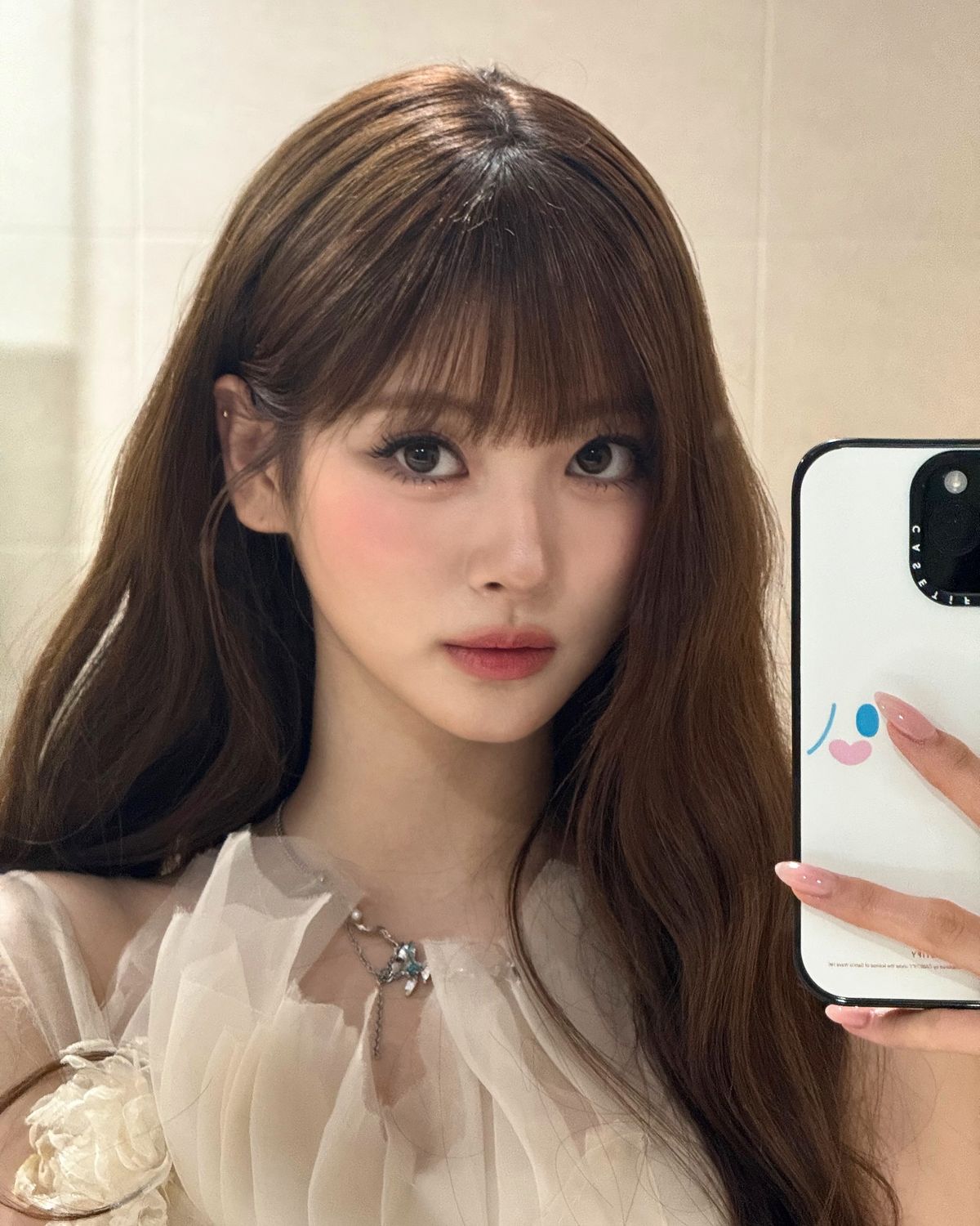 인스타그램 @meovv