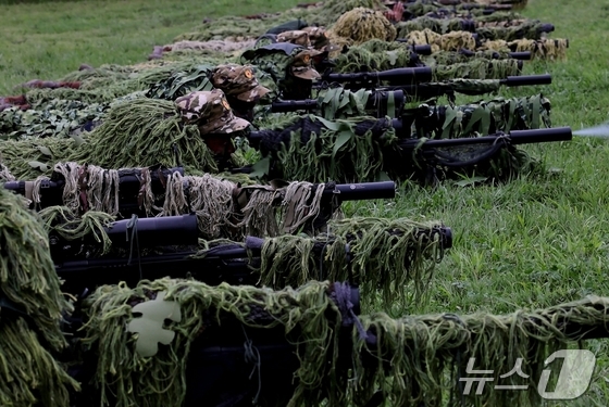 Kim Jong Un reviews training at special operations base of the Korean People’s Army / Rodong Sinmun