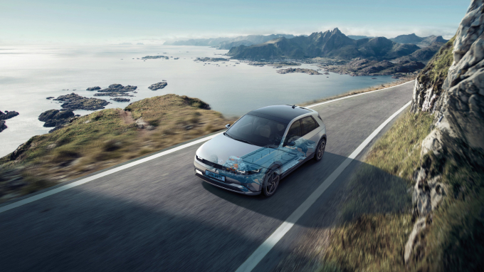 현대차·기아가 전기차 화재 안전정보를 업계 최초로 한데 모아 공개했다. /사진=현대차그룹