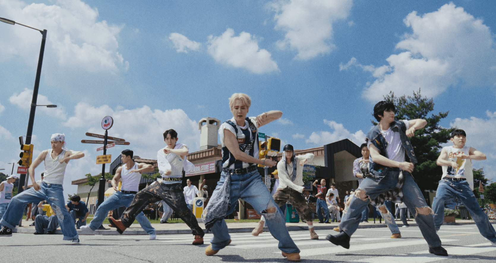 bt58b5fff9cf59d1e7566e8fa17865a155.gif