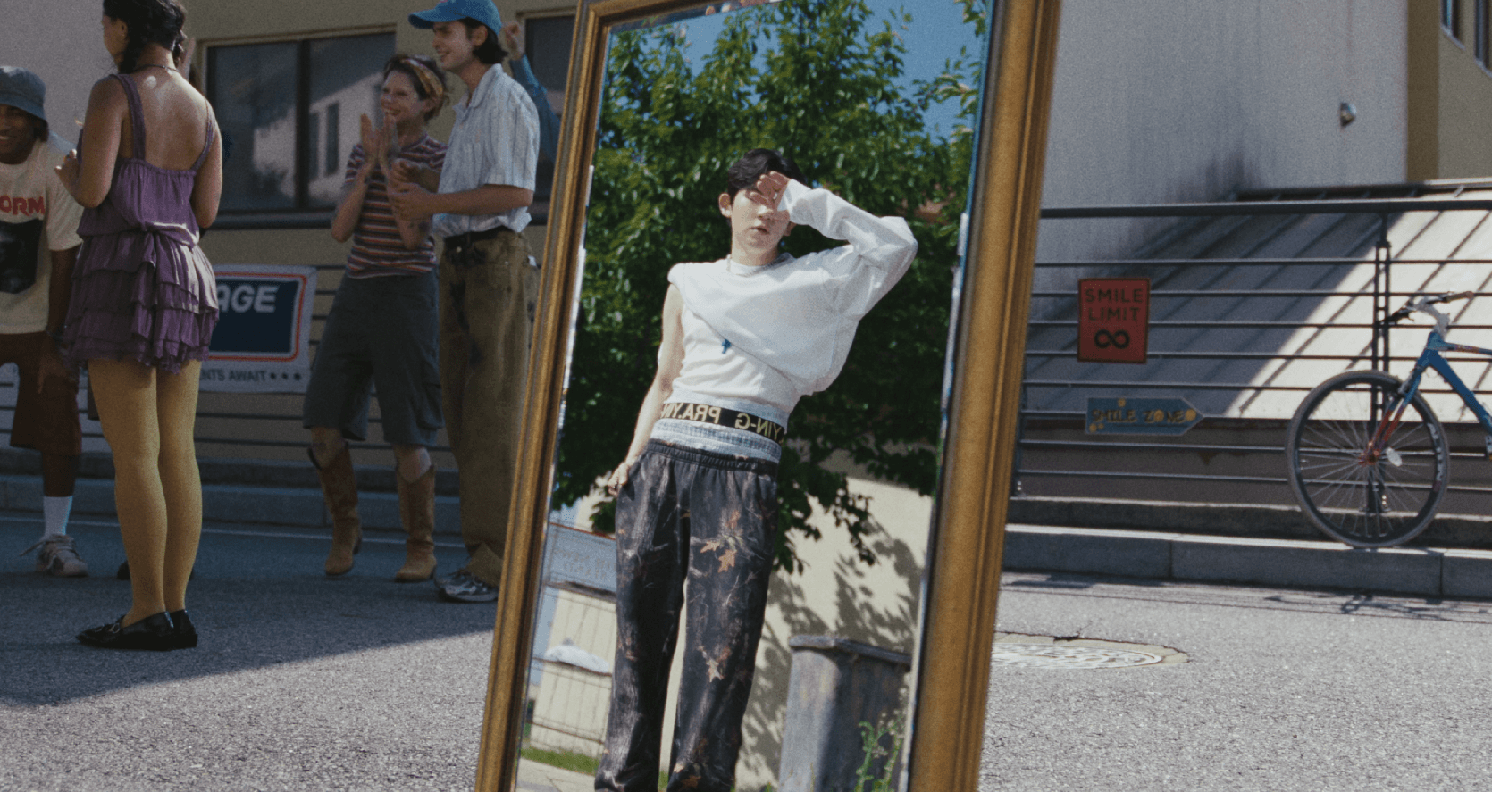 bta58a38b661bda3f652fd2cf1238cb944.gif