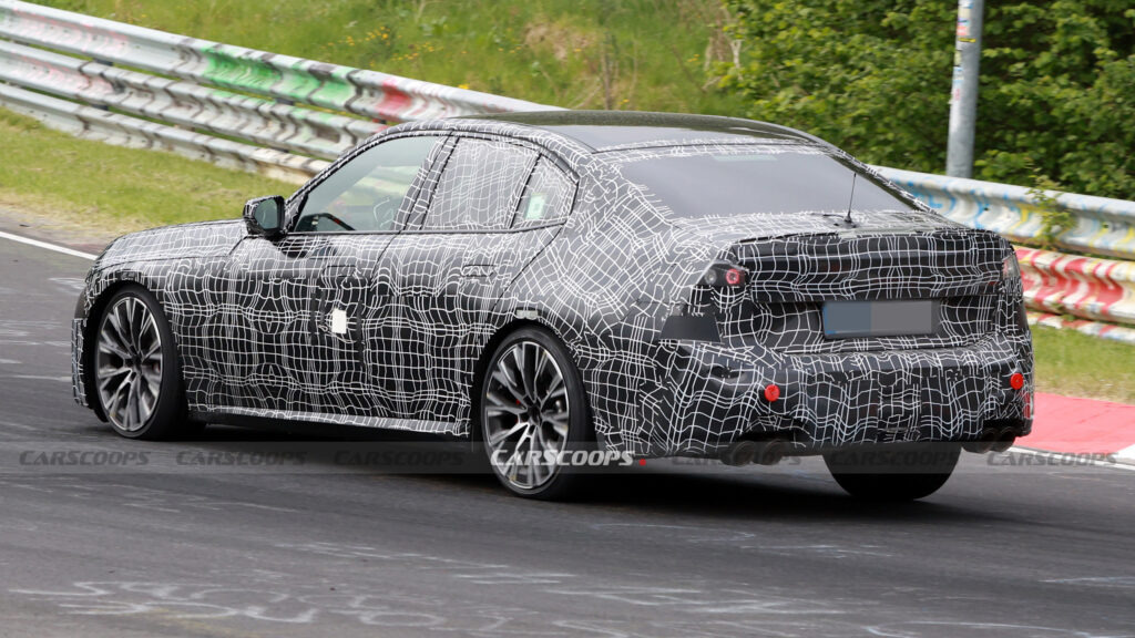 BMW’s M350 Packs 420 HP — But the Manual Is Dead