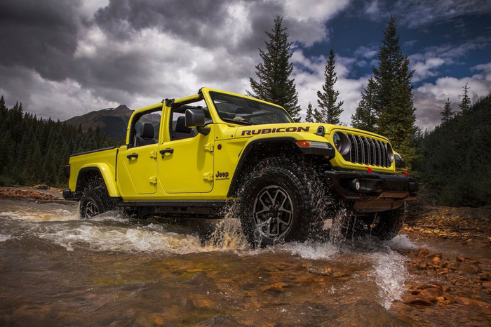 지프 글래디에이터