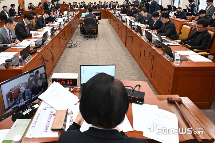 과방위 회의 이동근기자 foto@etnews.com