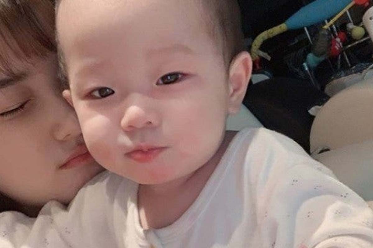 출처: 율희 SNS