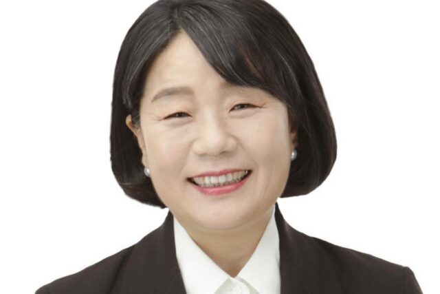 출처: 윤미향 SNS