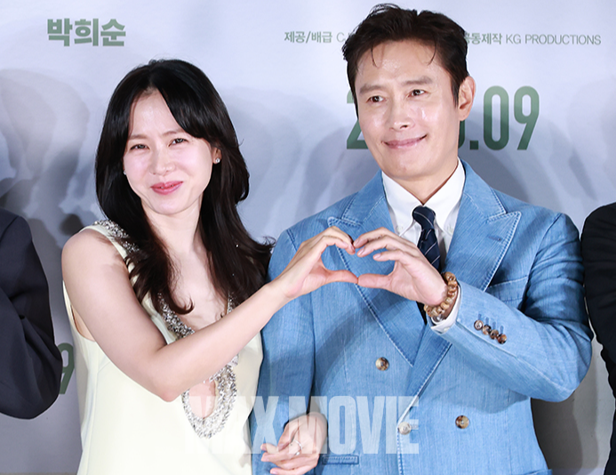 처음 작품에서 만난 두 사람. 정유진 기자