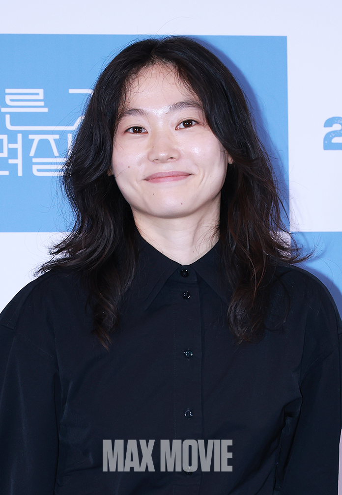 영화 '이어지는 땅' 이후 두번째 장편으로 돌아온 조희영 감독. 정유진 기자
