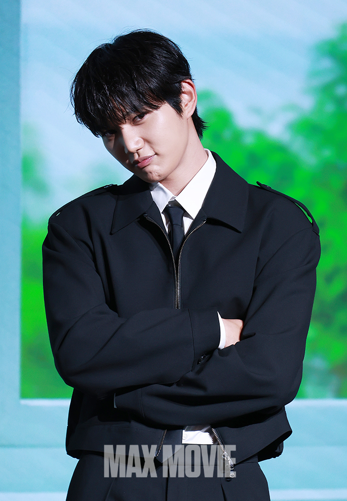 개구쟁이 포즈. 정유진 기자