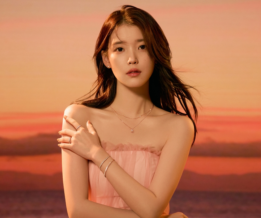 引用：J.ESTINA