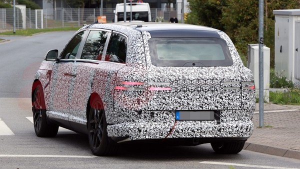 GV90 테스트카 후면부. [사진=Autoblog]